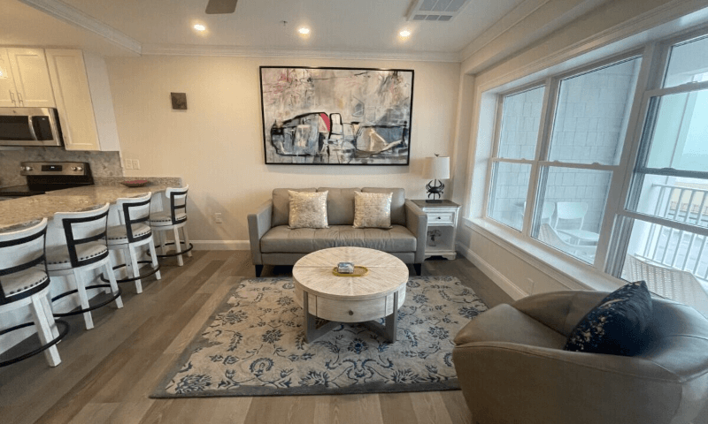 Hampton Condo: 315 Ocean Boulevard