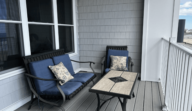 Hampton Condo: 315 Ocean Boulevard