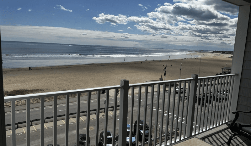 Hampton Condo: 315 Ocean Boulevard