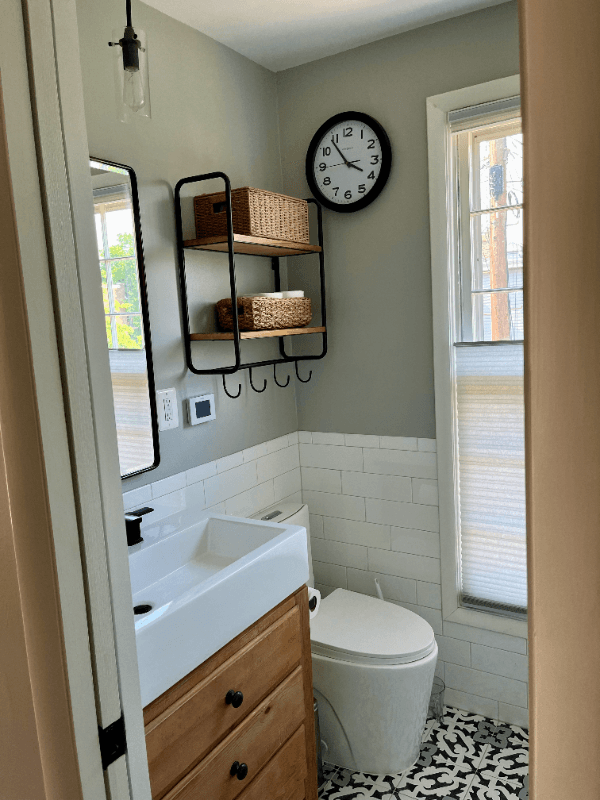 washington Condo: 205 18 ST SE