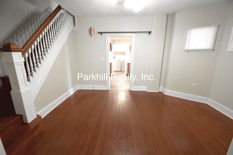 Pen Argyl House: 211 E Pennsylvania Ave