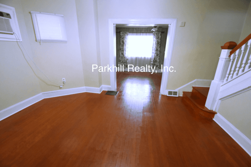 Pen Argyl House: 211 E Pennsylvania Ave