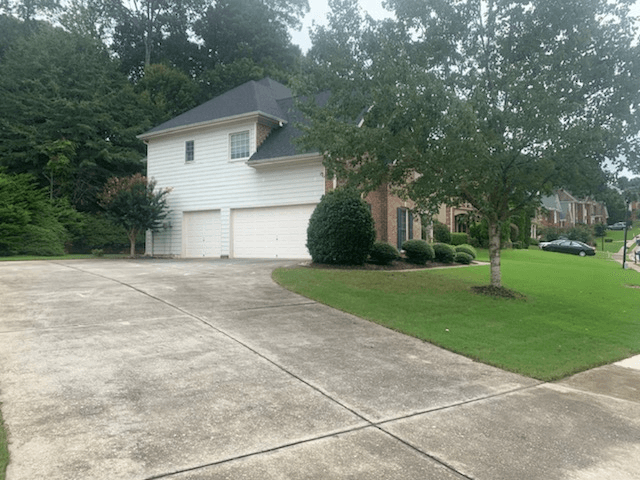 Suwanee House: 4155 Riverglen Cir