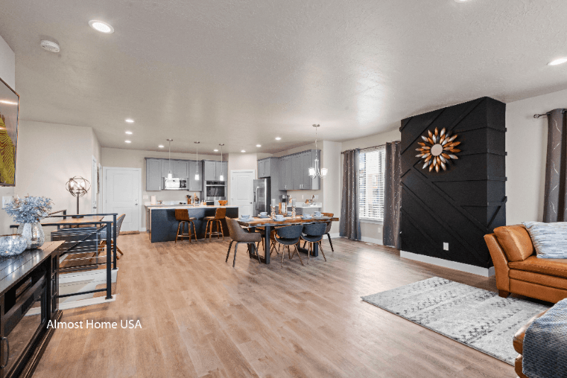 Bluffdale Townhome: 572 Lewski Ln