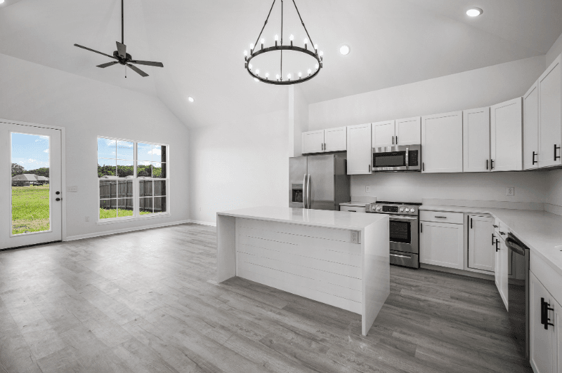 Sterlington House: 208 Jax Square