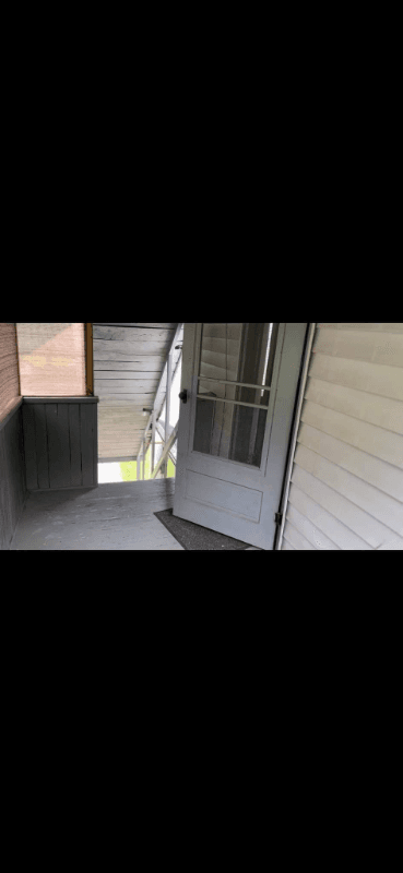 Corning Apartment: 125 W 3rd St