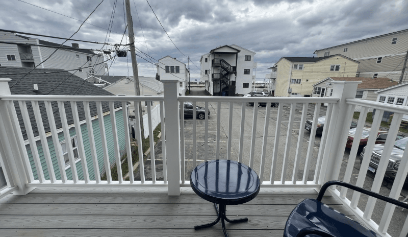 Hampton Condo: 415 Ocean Boulevard