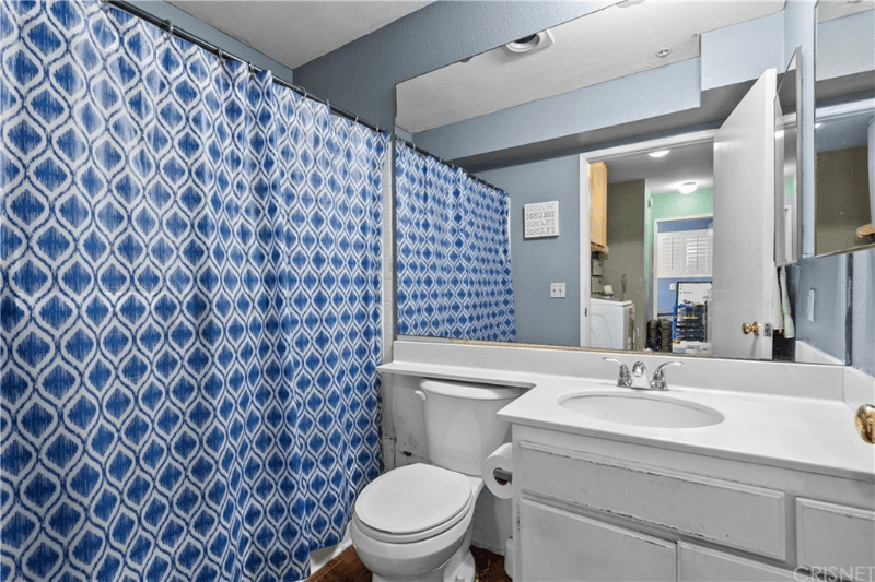 North Hills Townhome: 8800 Burnet Ave