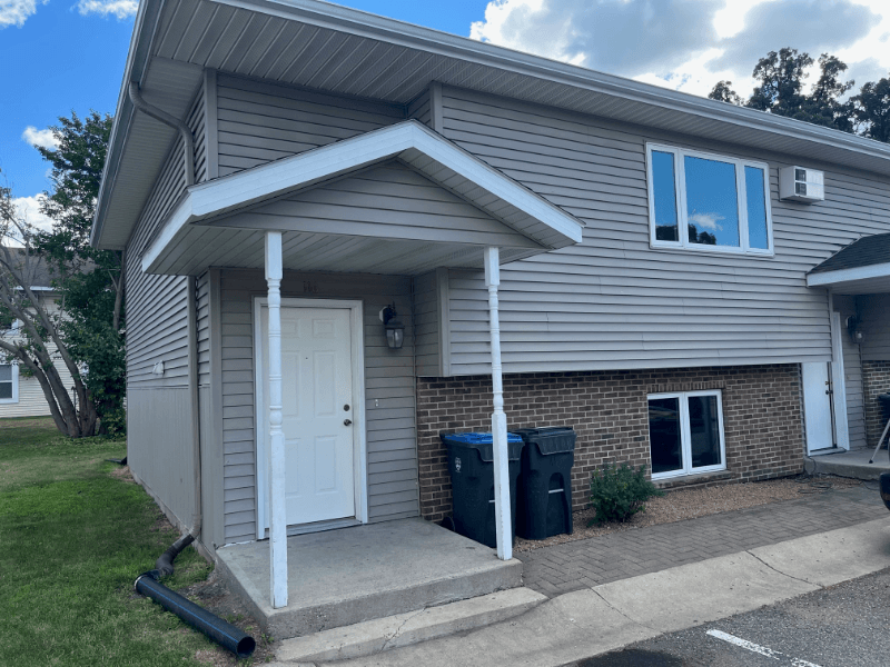 Mankato Townhome: 1304 Warren St