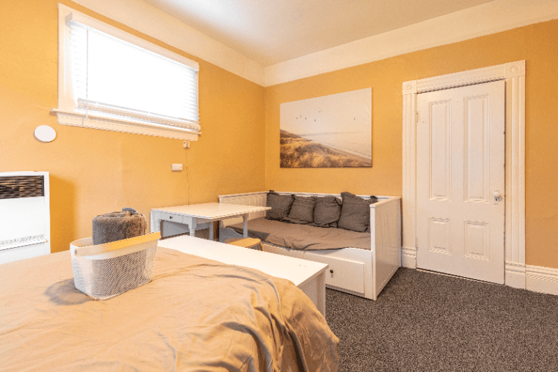Berkeley Apartment: 2332 Fulton St.