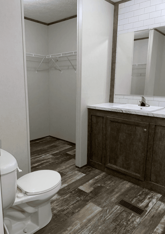 Springfield House: 3454 Folk Ream Rd