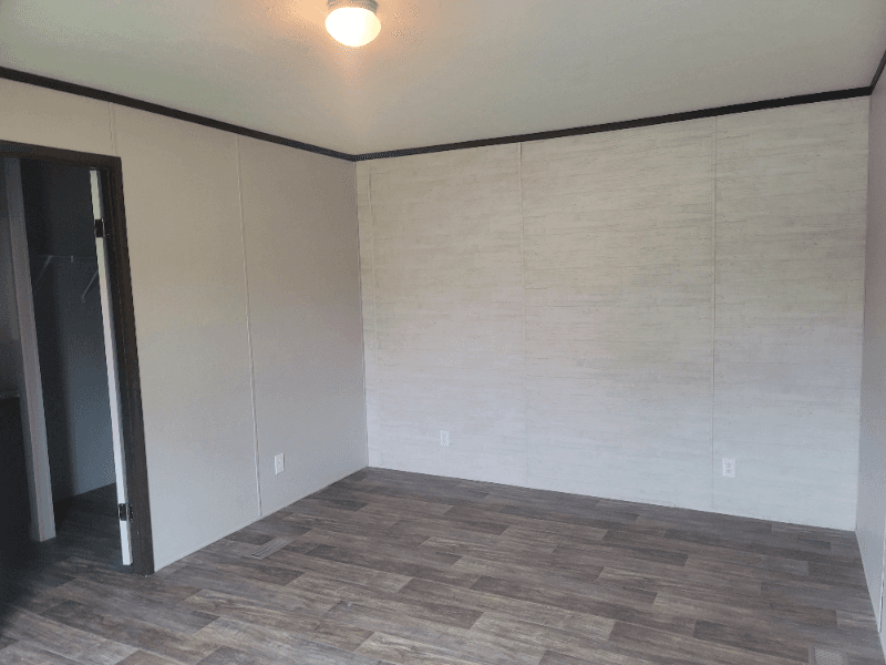 Bristol House: 54686 County Rd 19