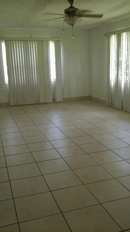 Winter Haven House: 1423 26 St NW