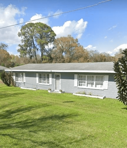 Winter Haven House: 1423 26 St NW