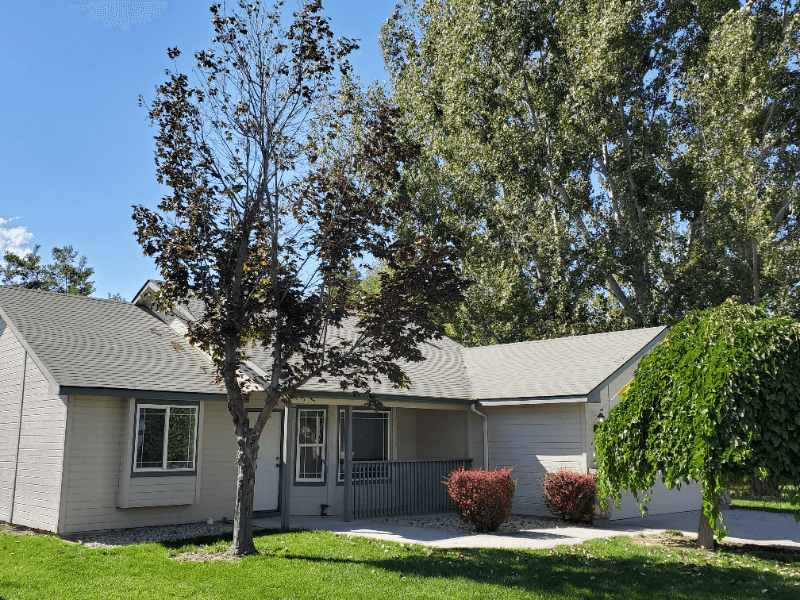 NAMPA House: 16823 WATERFORD WAY