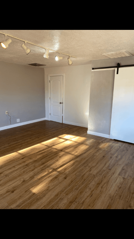 El Paso Apartment: 4620 Emory Rd