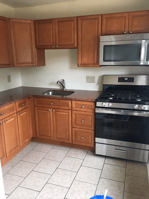 Abington House: 1205 Easton Rd