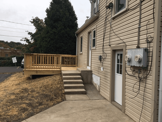 Abington House: 1205 Easton Rd