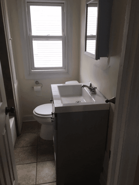 Abington House: 1205 Easton Rd