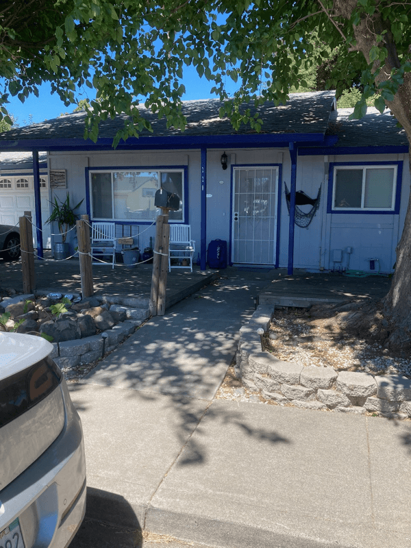 Suisun City House: 220 Long St.