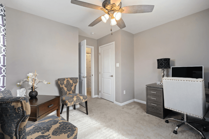 Pittsburgh Townhome: 328 Aprilmae Way
