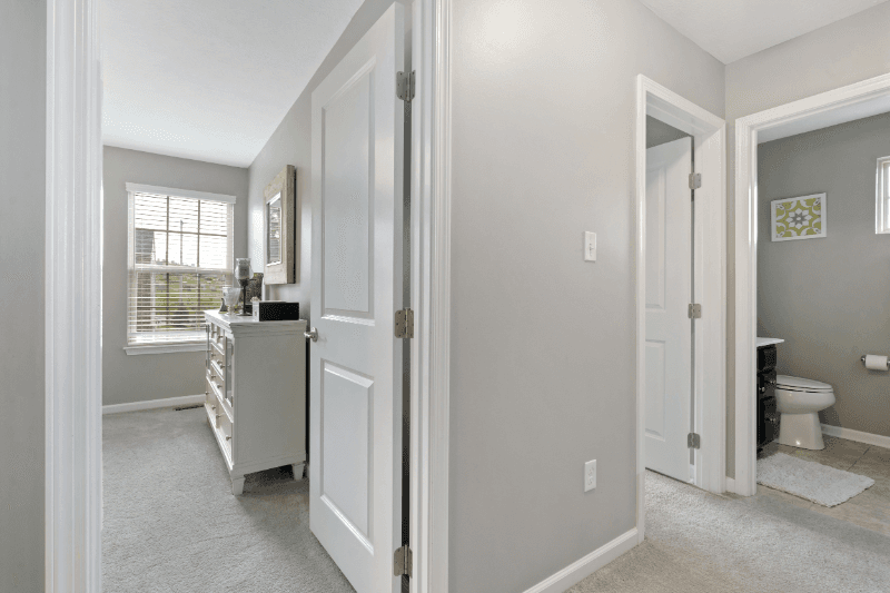 Pittsburgh Townhome: 328 Aprilmae Way