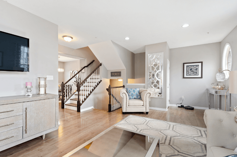 Pittsburgh Townhome: 328 Aprilmae Way