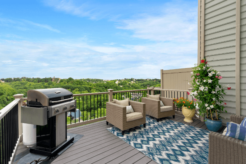 Pittsburgh Townhome: 328 Aprilmae Way