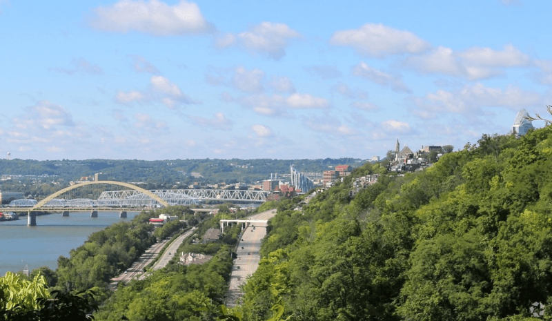 Cincinnati Apartment: 1201 Edgecliff Rd