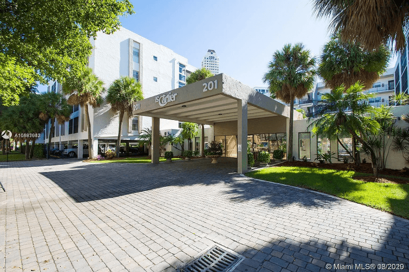Sunny Isles Beach House: 201 178th Drive