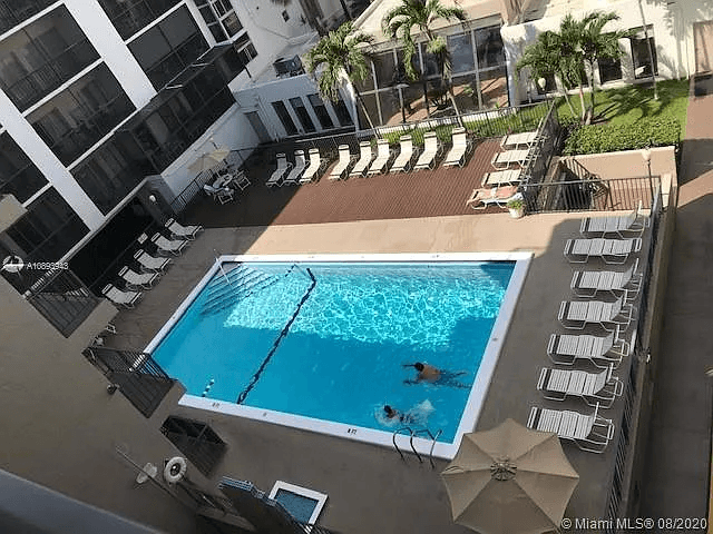 Sunny Isles Beach House: 201 178th Drive