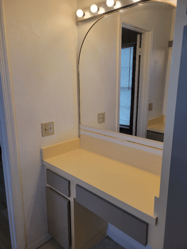 West Palm Beach Apartment: 849 W Dolphin Ridge Rd