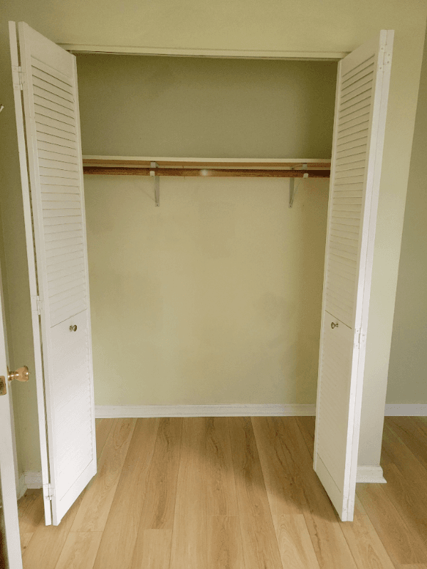 West Palm Beach Apartment: 849 W Dolphin Ridge Rd