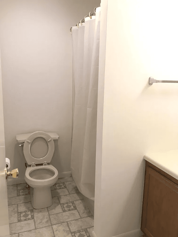 Reading Condo: 54-8 Holly Drive