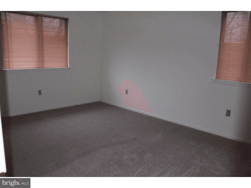 Reading Condo: 54-8 Holly Drive