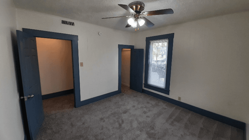 Muncie Apartment: 1400 N Wheeling Ave