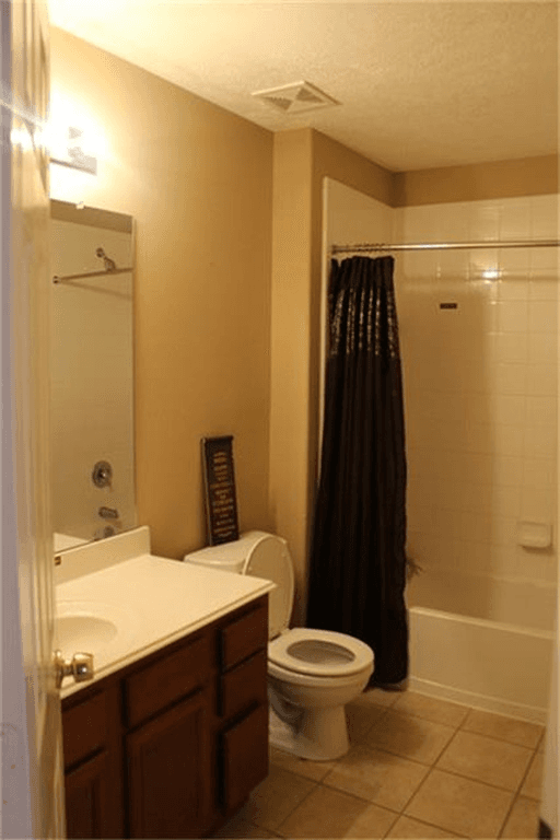 Tomball House: 11403 KENSWICK COVE COURT