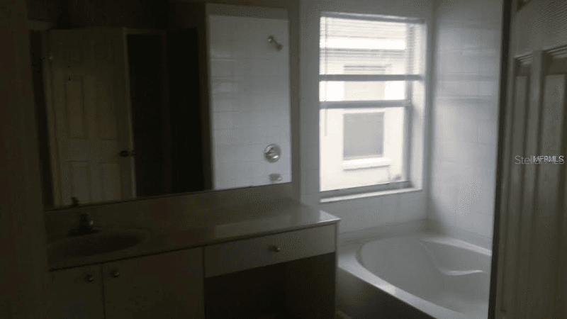 Riverview House: 11415 Mountain Bay Drive