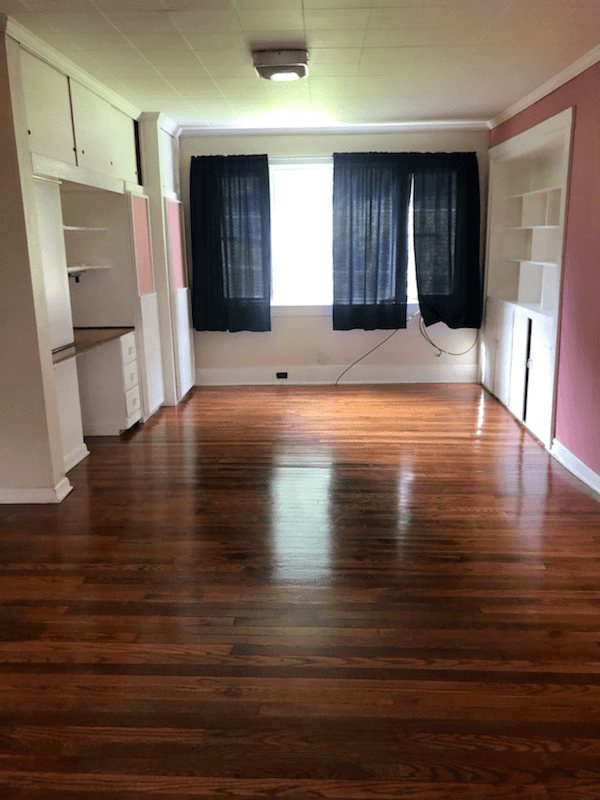 Corning Apartment: 125 W 3rd St
