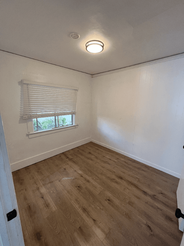 Redondo Beach Apartment: 310 Ruby St