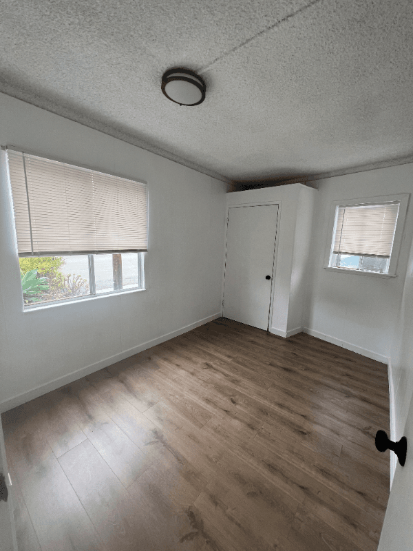 Redondo Beach Apartment: 310 Ruby St