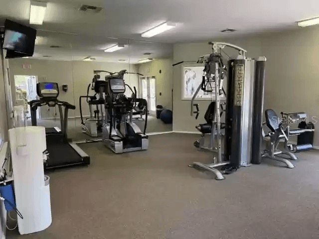 Tampa Condo: 6206 Avignon Ct