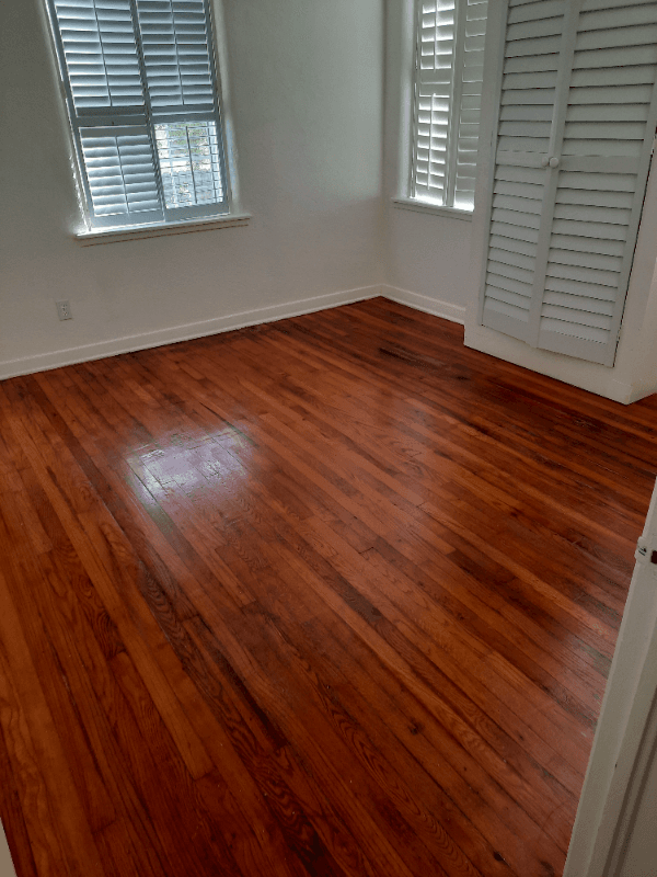 Daytona Beach Apartment: 512 Phoenix Avenue