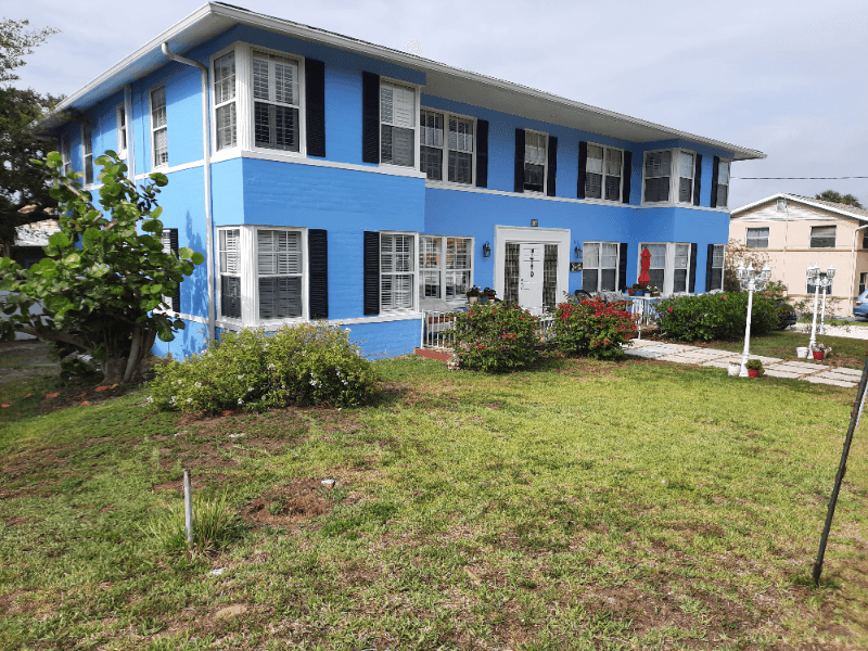 Daytona Beach Apartment: 512 Phoenix Avenue
