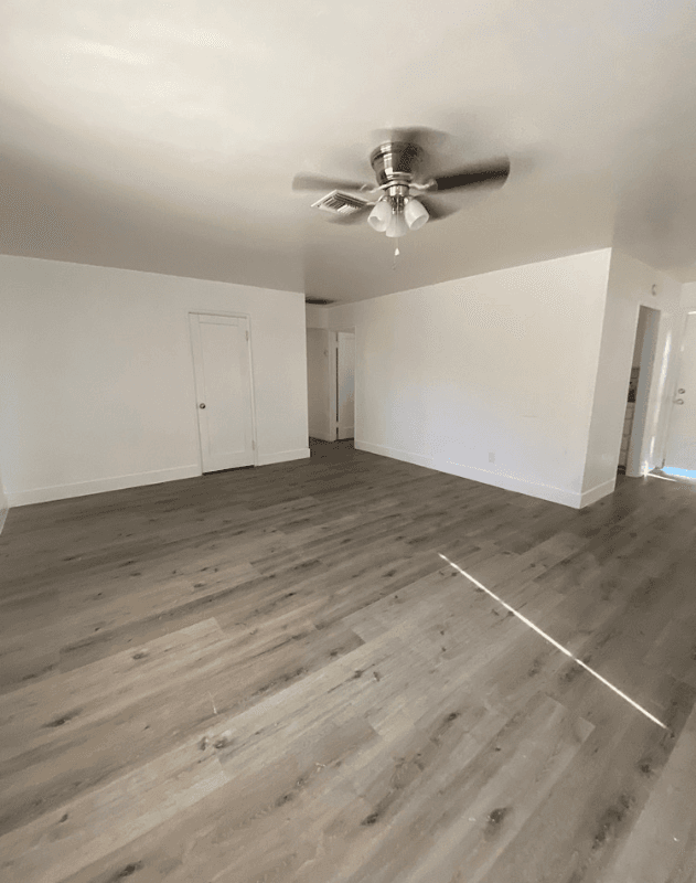 Las Vegas Apartment: 218 N 13th st