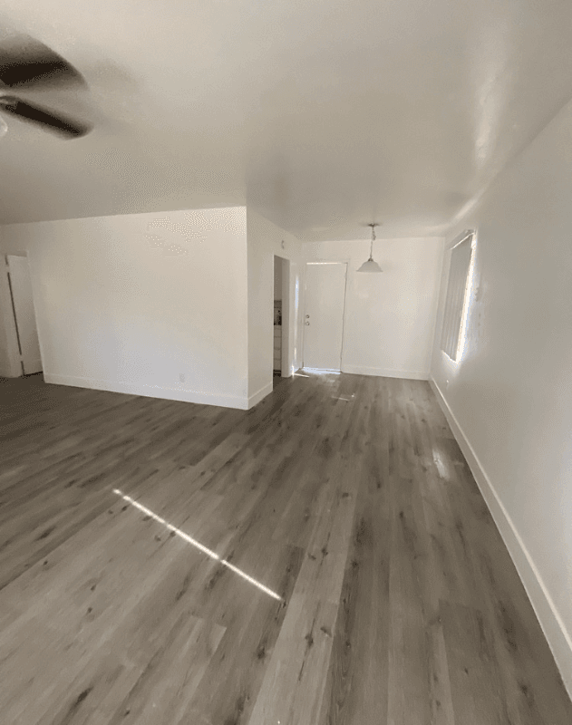 Las Vegas Apartment: 218 N 13th st