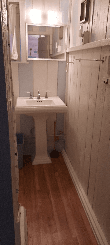 Bellaire House: 293 Sumac Lane