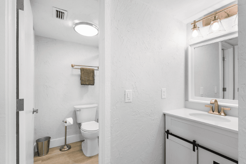 Haines City House: 2077 Corner Lake Dr