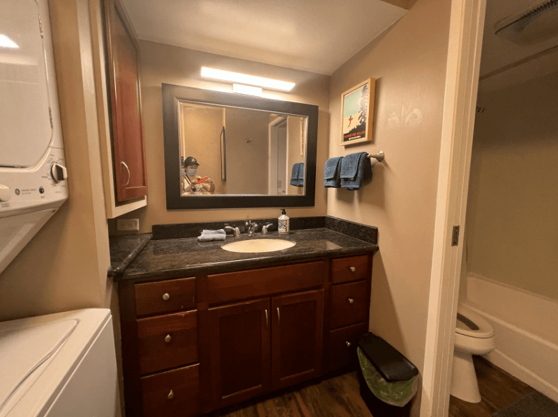 Honolulu Condo: 411 Hobron Ln
