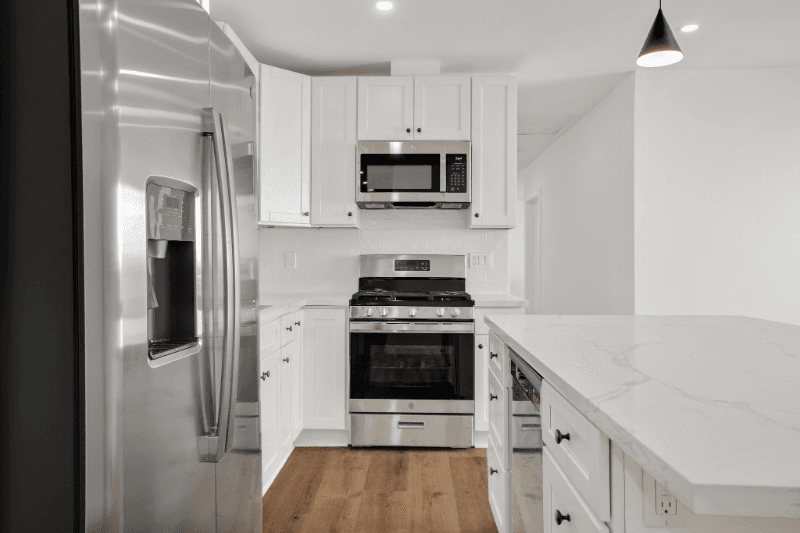 Los Angeles House: 5044 Hartwick Street